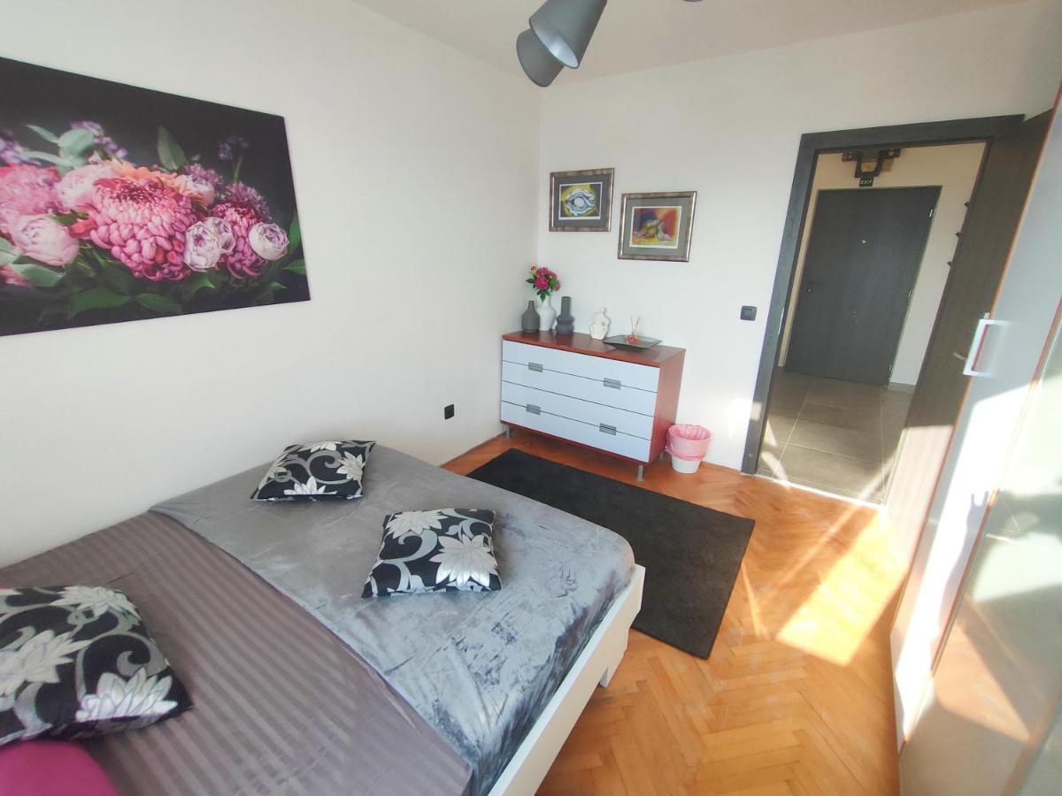 Apartament Adria Holliday Rijeka Zewnętrze zdjęcie